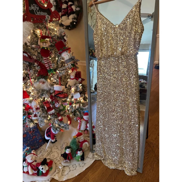 Women's B.Darlin Gold‎ Sequins Gown, 7/8, Gold - Picture 1 of 7